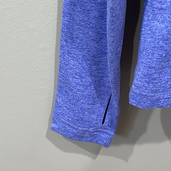 Avia Women's Performance Tee with Hood and Long Sleeves XS - Picture 8 of 12